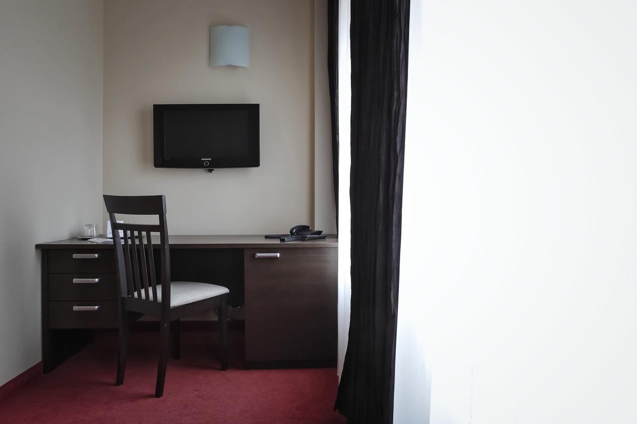 Hotel Palma Мажейкяй Экстерьер фото