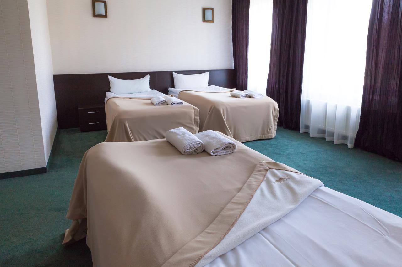Hotel Palma Мажейкяй Экстерьер фото