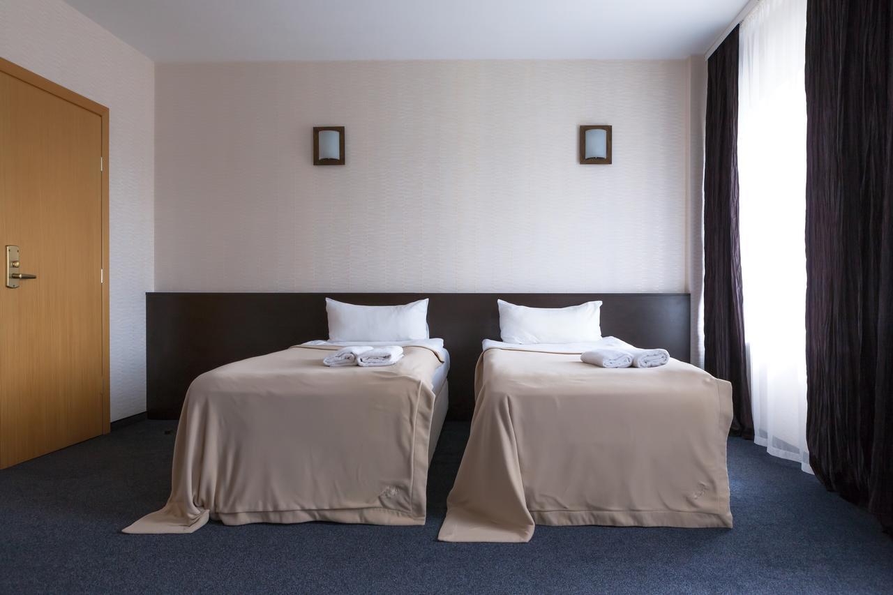 Hotel Palma Мажейкяй Экстерьер фото